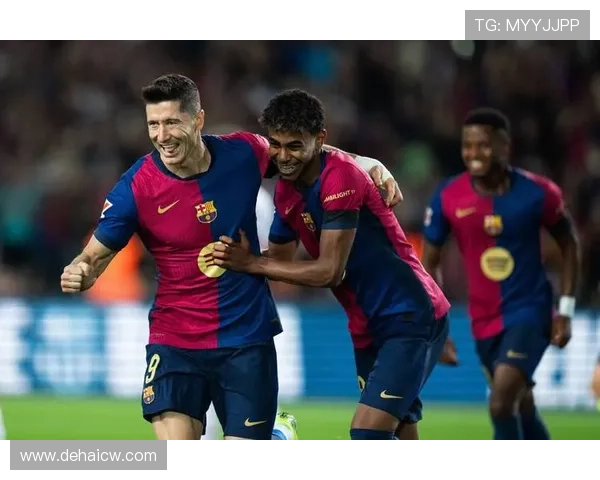 巴萨今夏斥资1亿引小蜘蛛 莱万留队再战